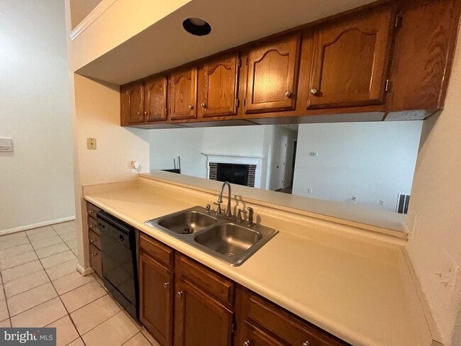 Building Photo - 1403 Sage Ln