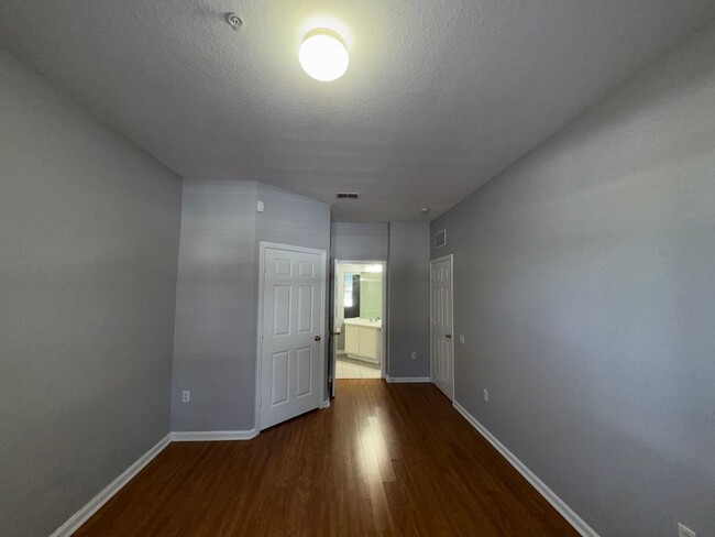 Building Photo - 3/2 on 2nd Floor Condo | Ventura At Stoneb...