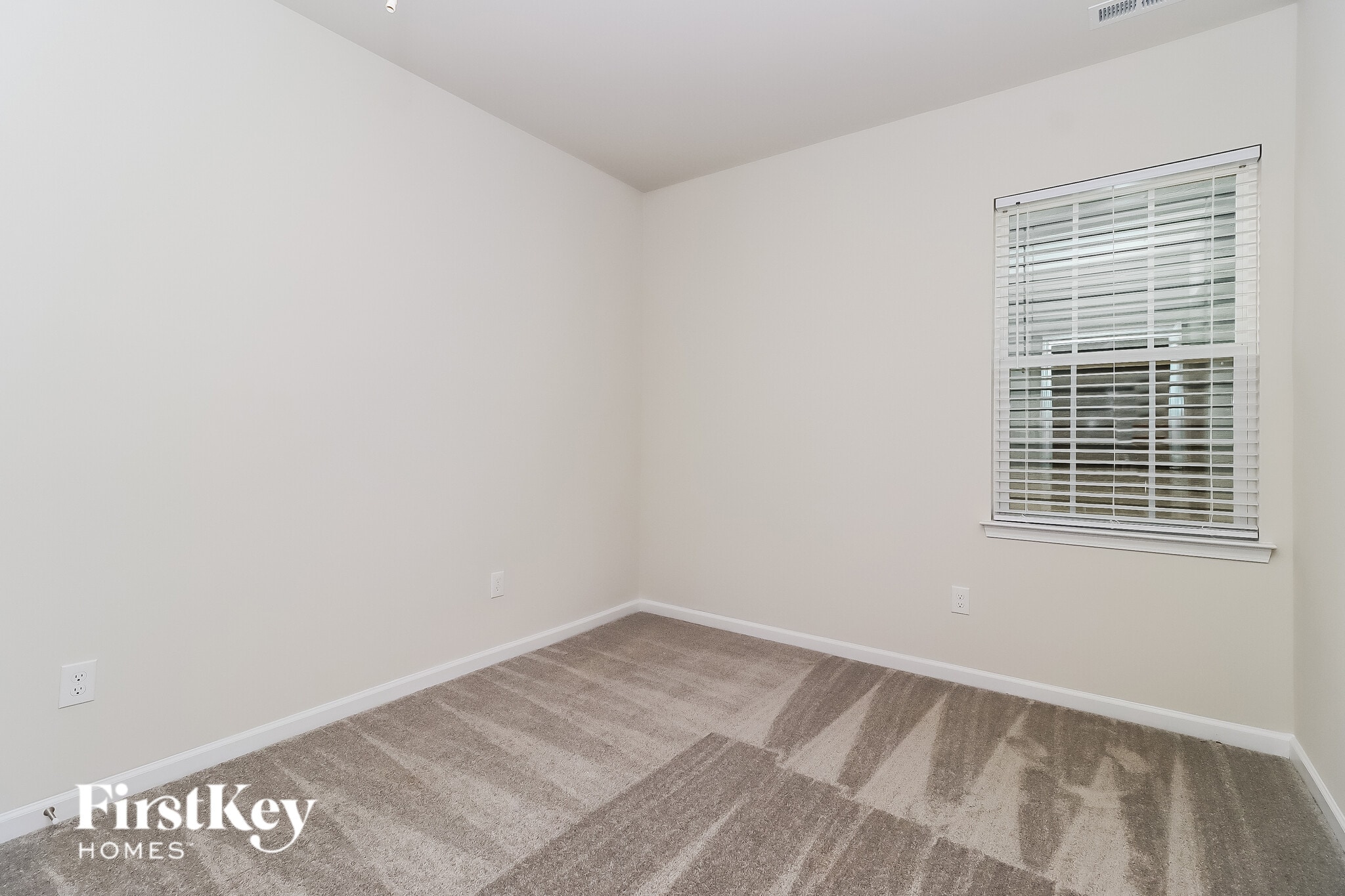 Building Photo - 152 Olive Tea Ln