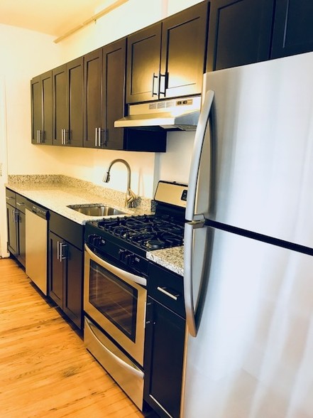 Primary Photo - Mount Vernon Apartments