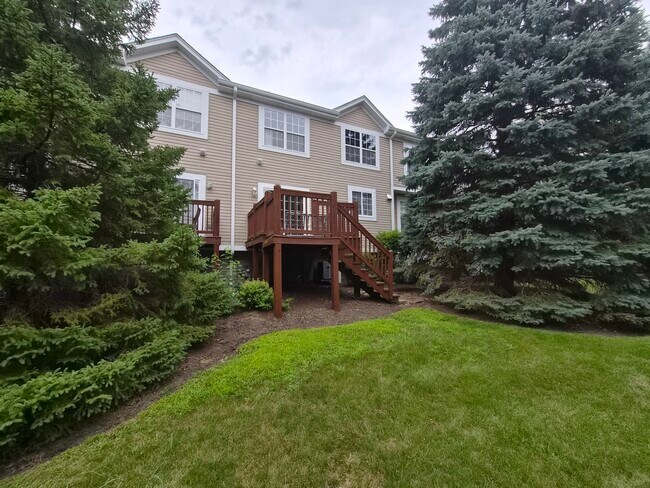 Building Photo - 2337 Hudson Cir