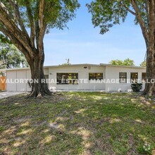 Building Photo - 1202 Princeton Rd