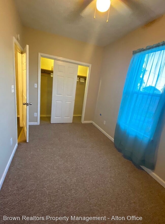 Building Photo - 2 br, 1 bath House - 419 Anna