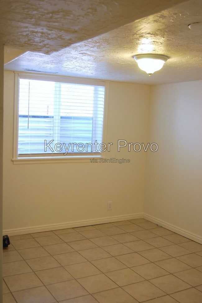 Building Photo - 853 Memmo Dr
