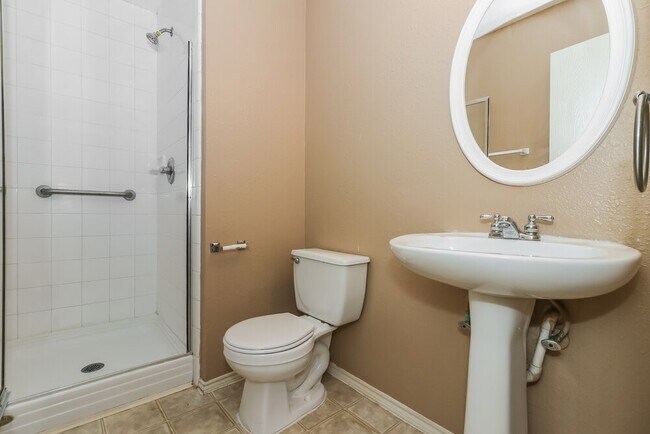 Building Photo - 20515 Fairworth Pl Ln