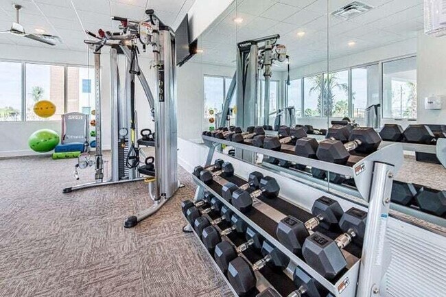 Building Photo - 858 Scallop Ct