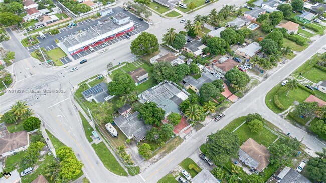 Building Photo - 12615 E Randall Park Dr