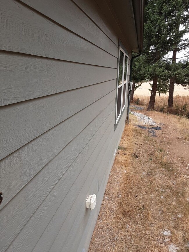 Building Photo - 274 Horseshoe Lake Rd