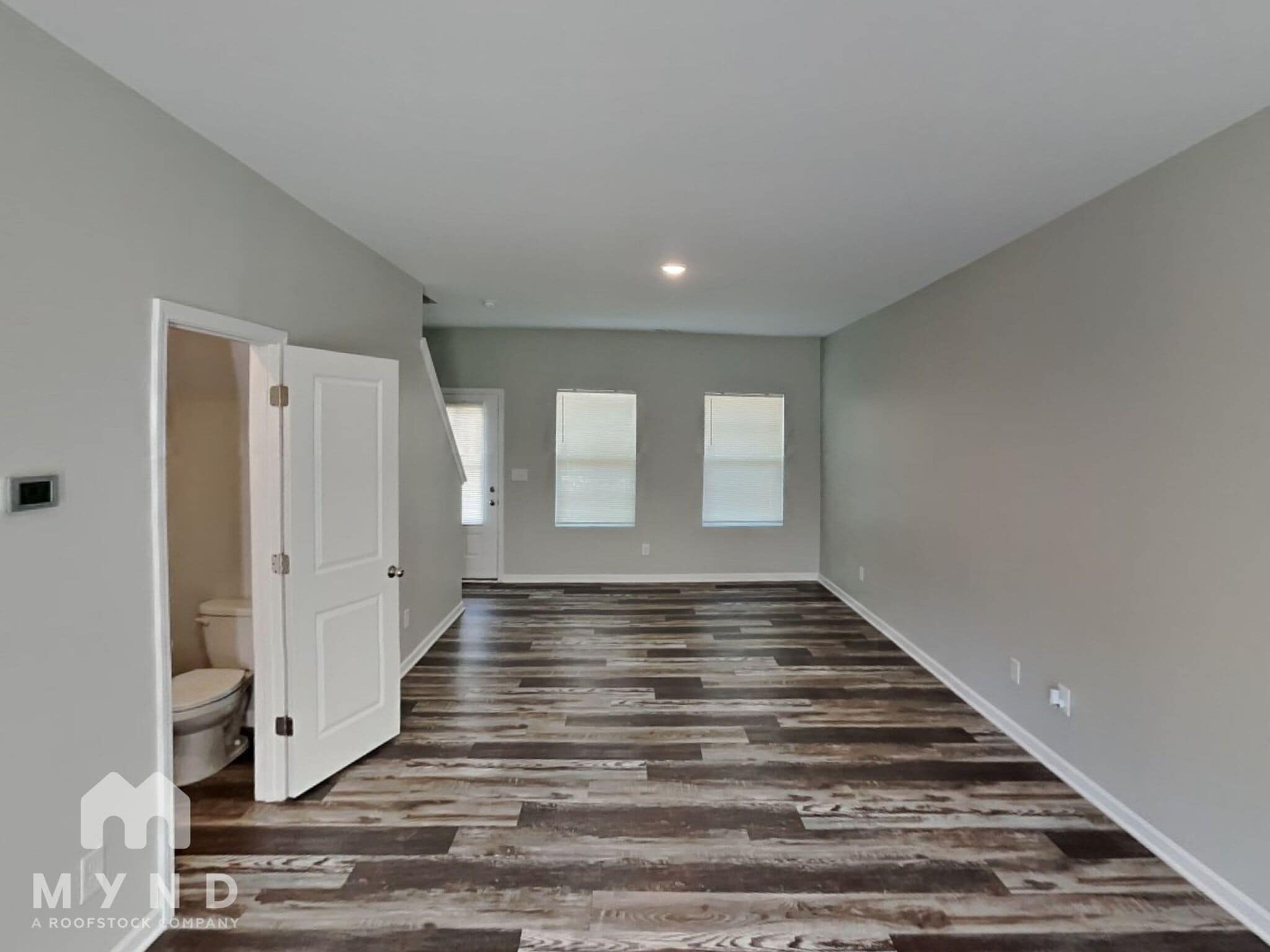 Building Photo - 410 S Gray St