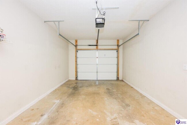 Building Photo - 110 Northview Ave