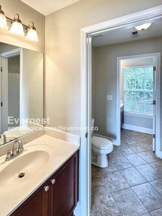 Building Photo - 9109 Otter Ln