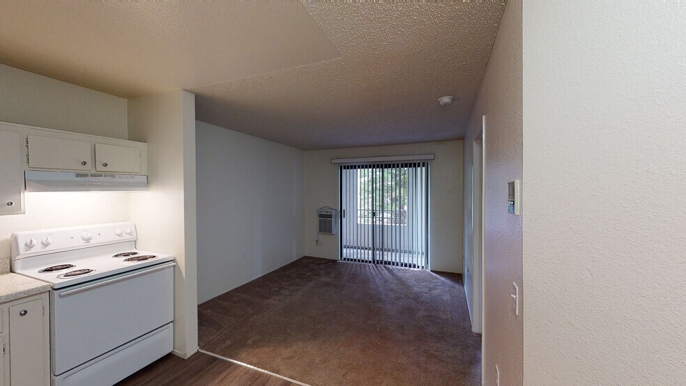 Summerfield Villas 1225 E Grand Ave Escondido CA 92027 Apartment Finder