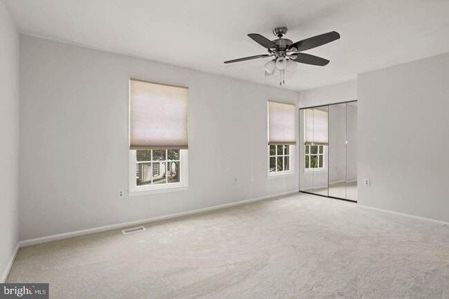 Building Photo - Townhome in Pinecrest