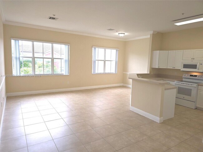 Building Photo - 4706 SW 160th Ave