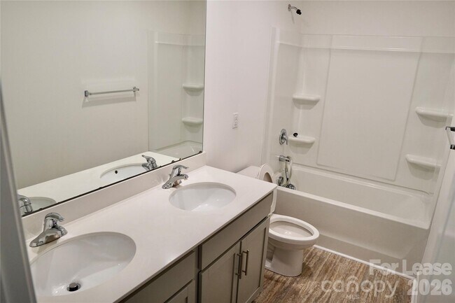 Building Photo - 3276 Hawksbill St SW
