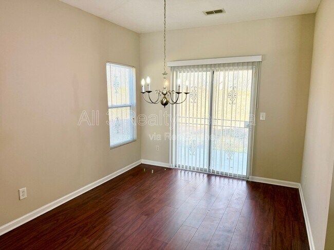 Building Photo - 2304 Bigwood Trail