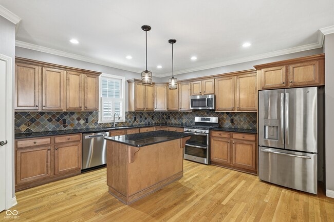 Building Photo - 12652 Apsley Ln