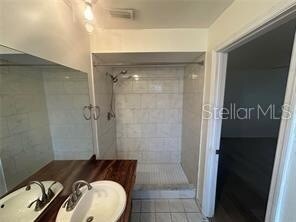 Building Photo - 8873 Tami St