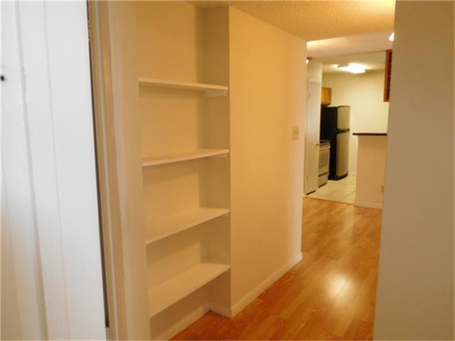 Building Photo - 2121 Hepburn St