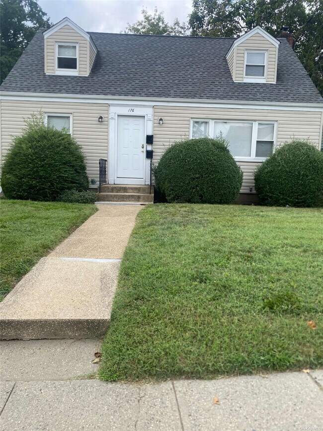 176 Uniondale Ave 176 Uniondale Ave Uniondale NY 11553 Apartment Finder