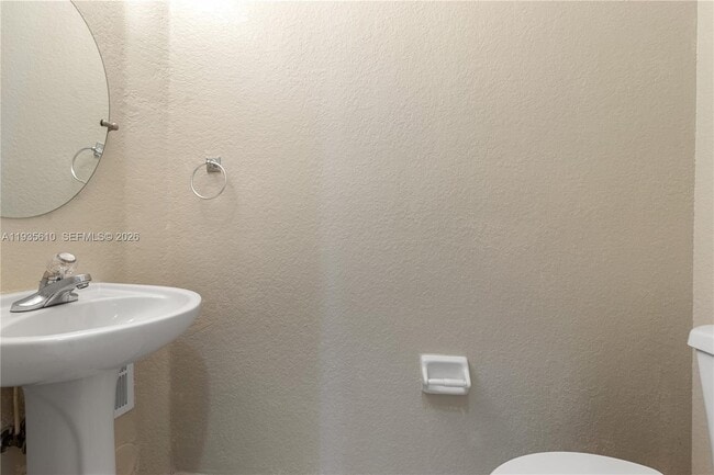 Building Photo - 8562 NW 108th Ave