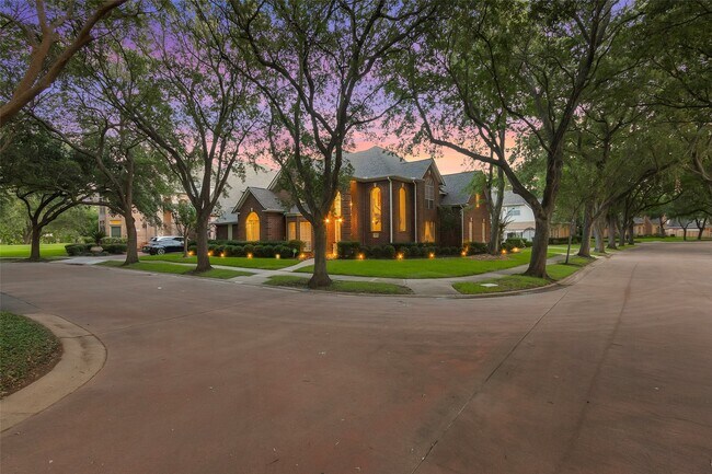 Building Photo - 3402 Haywood Ct