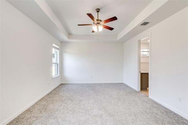 Building Photo - 625 Promise Land Ct