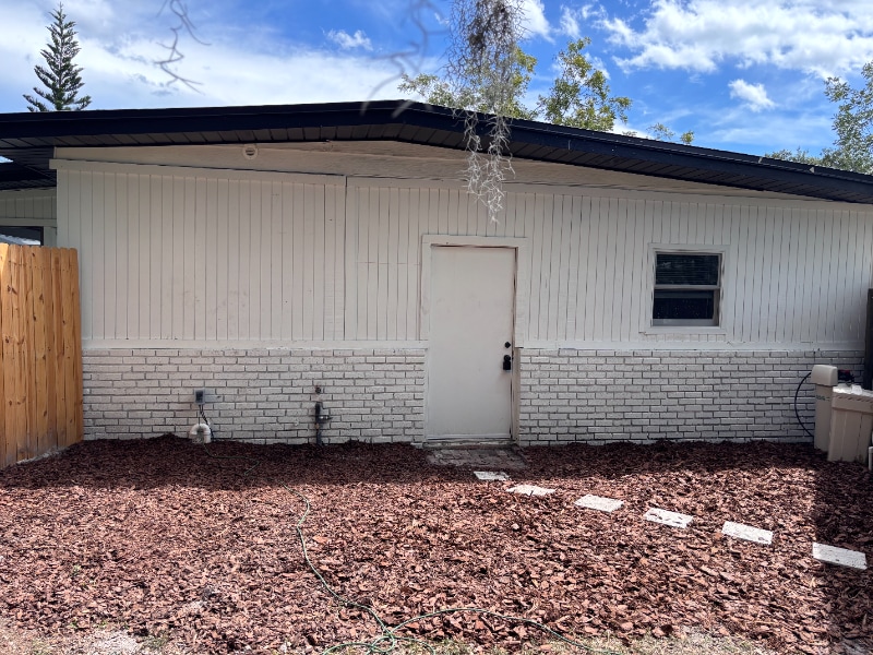Building Photo - 3107 S Park Ave