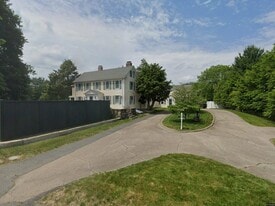 Building Photo - 48 Clapboardtree St