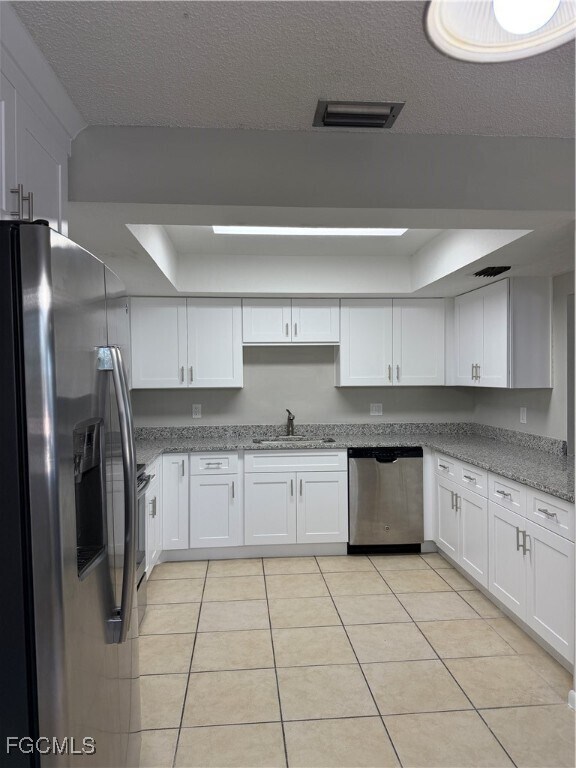 Building Photo - 639 SE 13th Ave