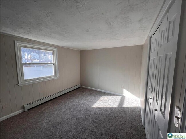 Building Photo - 2431 S 3rd St