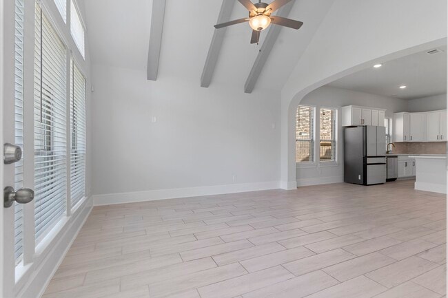 Building Photo - 7019 Winterberry Gln Ln