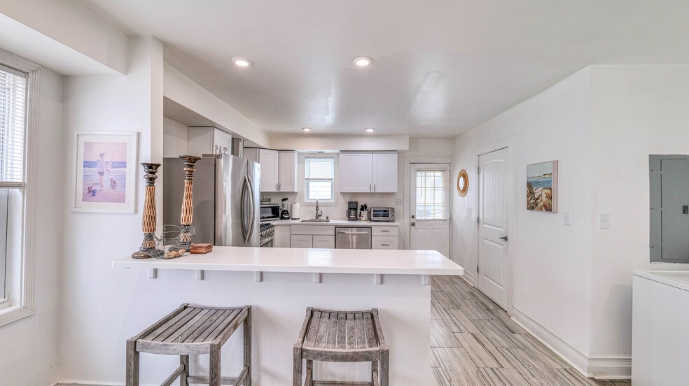 Building Photo - 14 N Vassar Sq