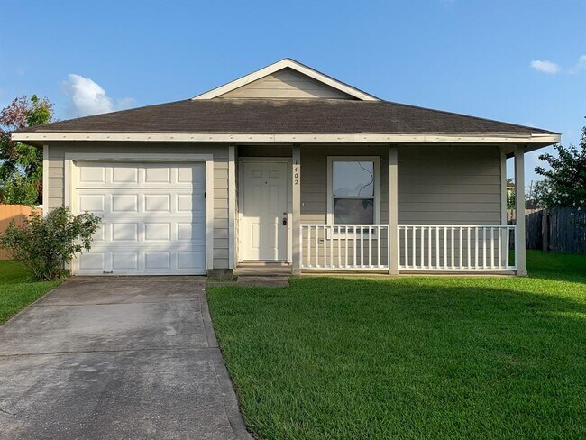 Building Photo - 1402 Swansfield Ln
