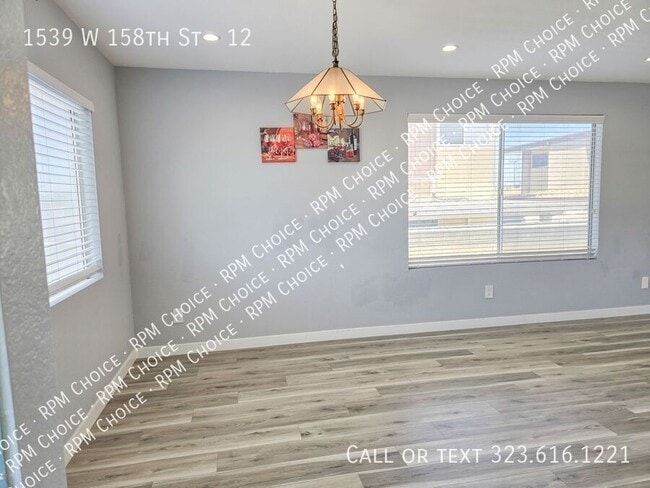 Building Photo - 1539 W 158th St