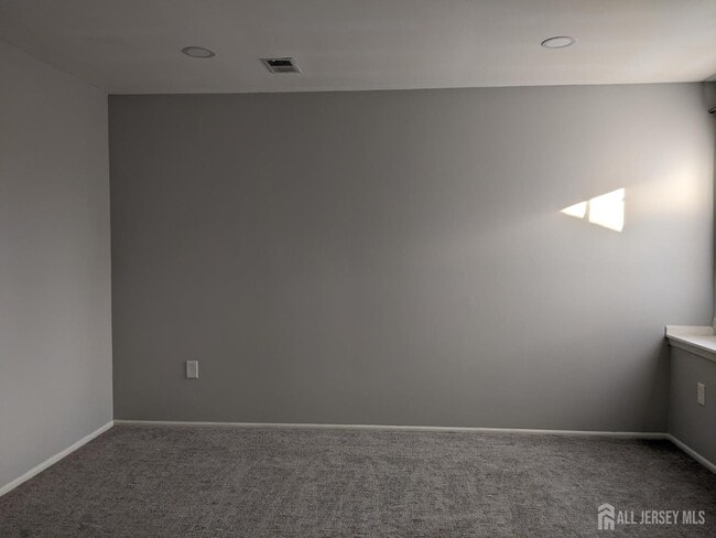 Building Photo - 310 Michaels Ct