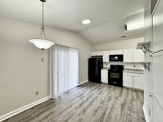 Building Photo - Updated & Ready 02-02-26! Adorable 3-Bedroom Ranch 4 Miles to Dam Neck Base & Oceana - HUGE Fence...