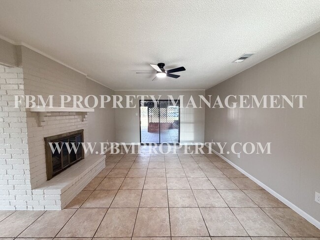 Building Photo - 509 Lake Park Ave