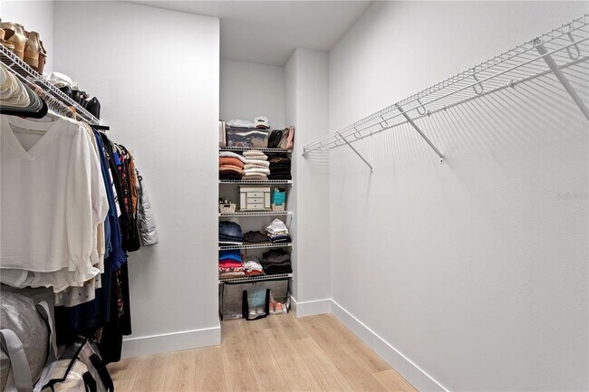 Building Photo - 114-121 21st St N