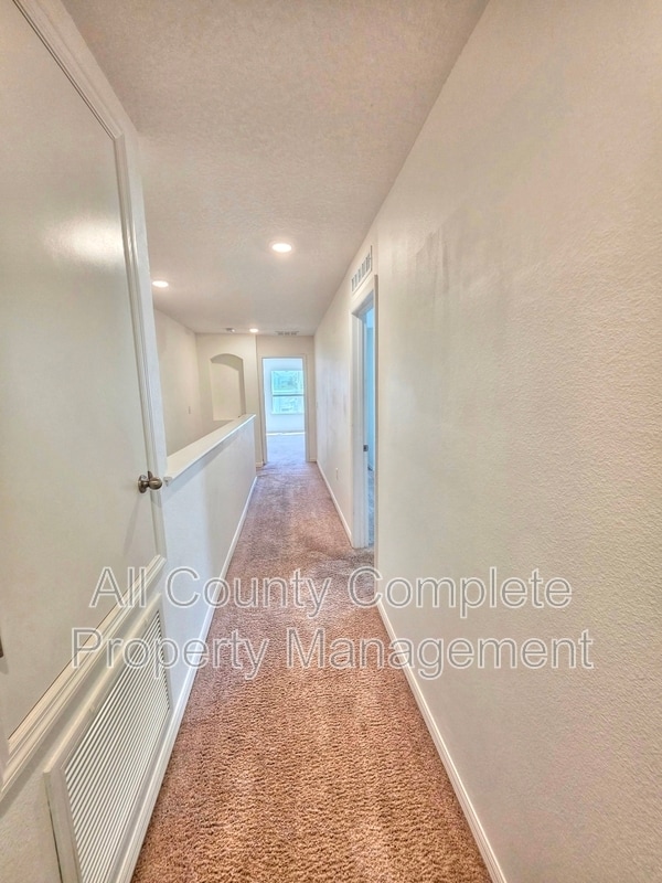 Building Photo - 734 Bent Baum Rd