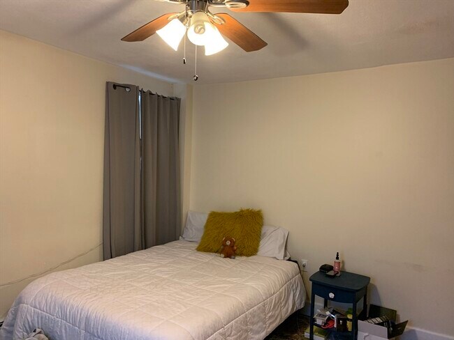 Building Photo - 7 Mt Vernon St