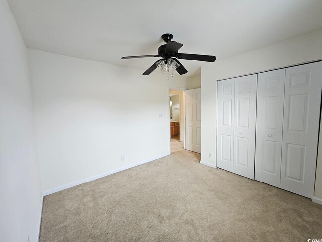 Building Photo - 338 Junco Cir