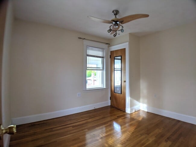 Building Photo - 67 1st St