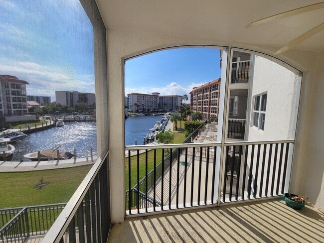 Building Photo - 2871 N Ocean Blvd
