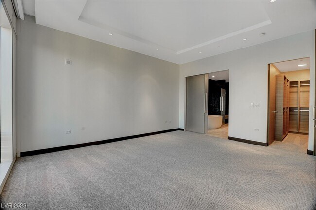 Building Photo - 3750 Las Vegas Blvd S