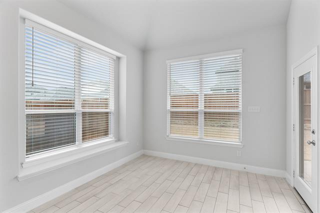 Building Photo - 704 Fencerow Trl