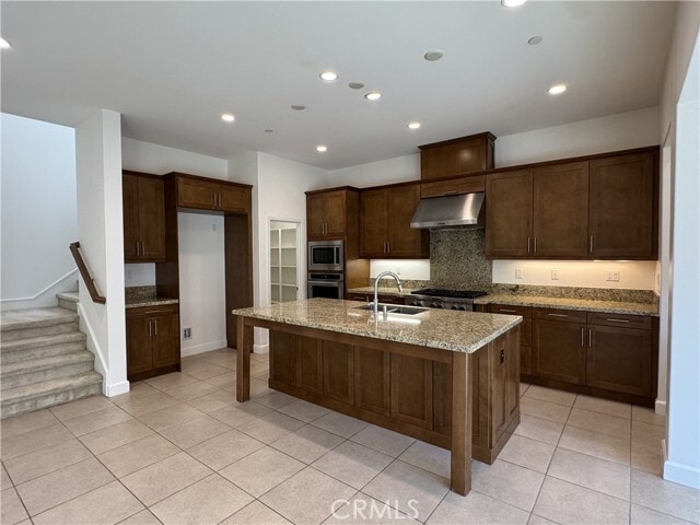 Building Photo - 66 Diamond Flats