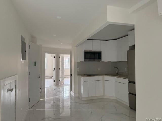 Building Photo - 58-24 Granger St