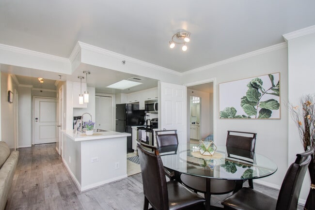 Building Photo - 3525 Sage Rd