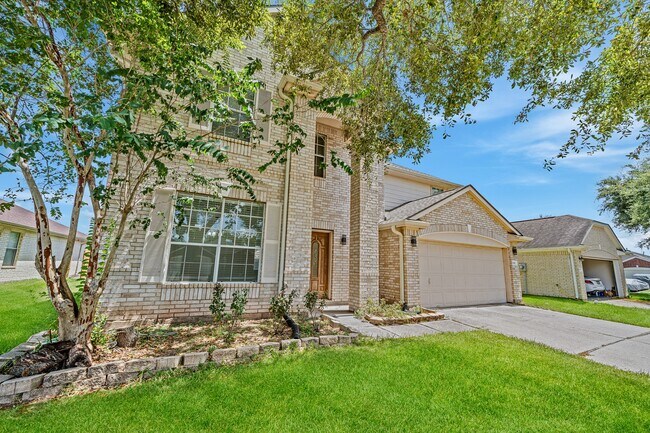 Building Photo - 9641 Weldridge Dr